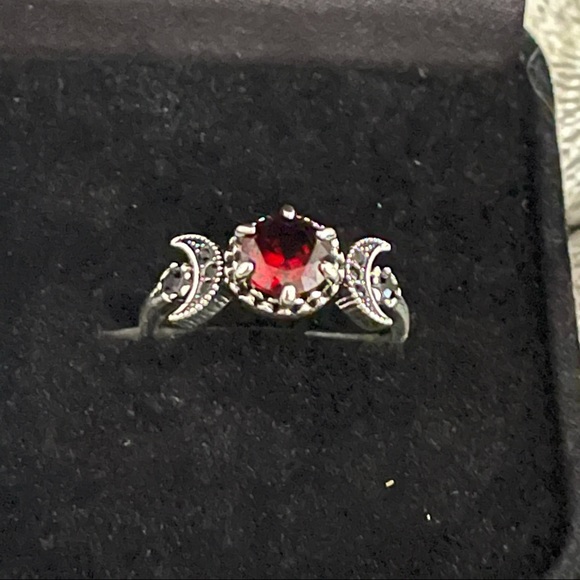 New Red Ruby Sterling Silver Eternity Goddess Moon Phase  Wiccan Ring - Picture 2 of 12